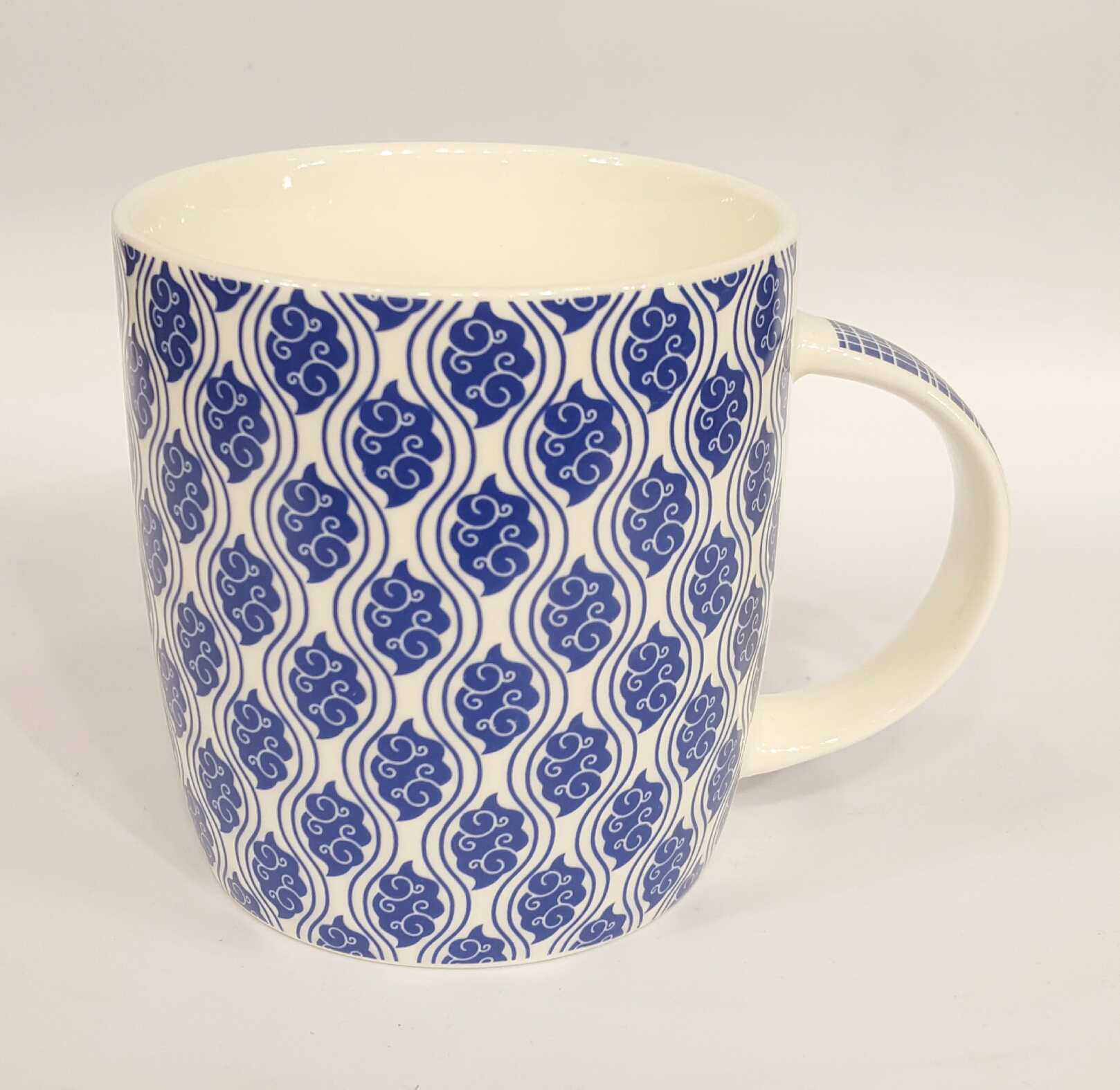Becher "Nippon" Porzellan 0,35 l Paisley/Linien Blau